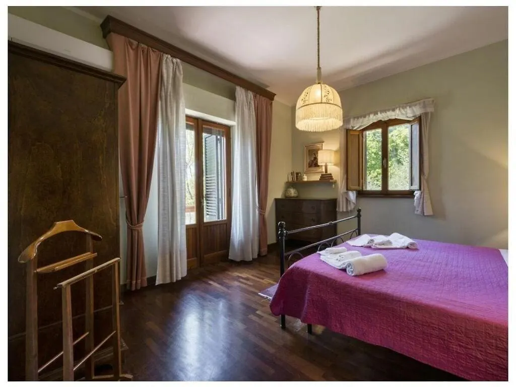 Villa Montecchio Comfortable Holiday Residence Cortona