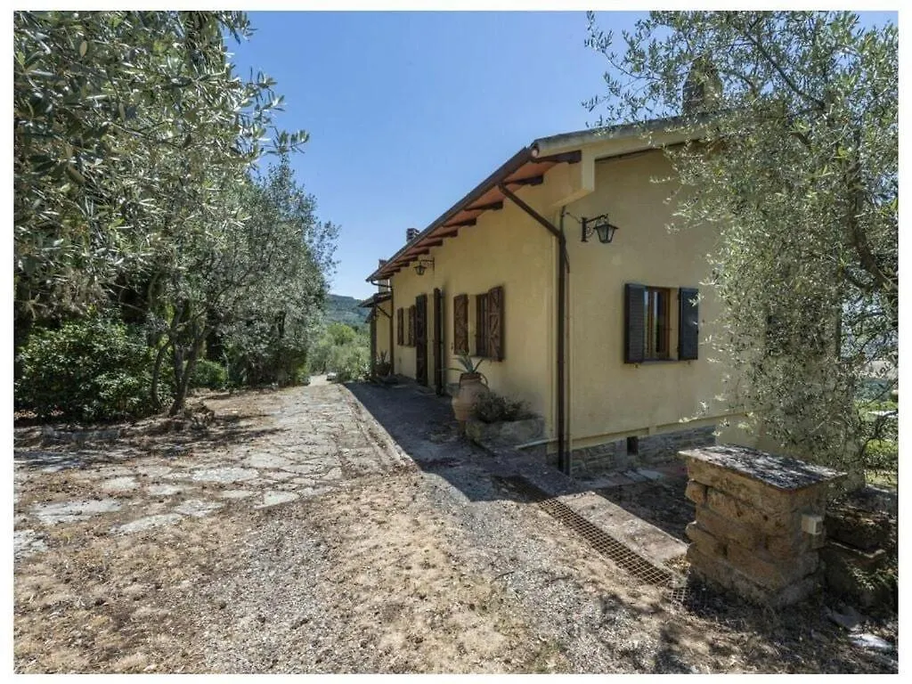 Villa Montecchio Comfortable Holiday Residence Cortona