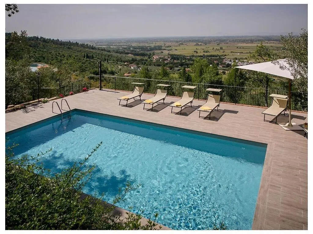 Villa Montecchio Comfortable Holiday Residence Cortona Italy
