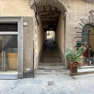  Guest house La E Bella